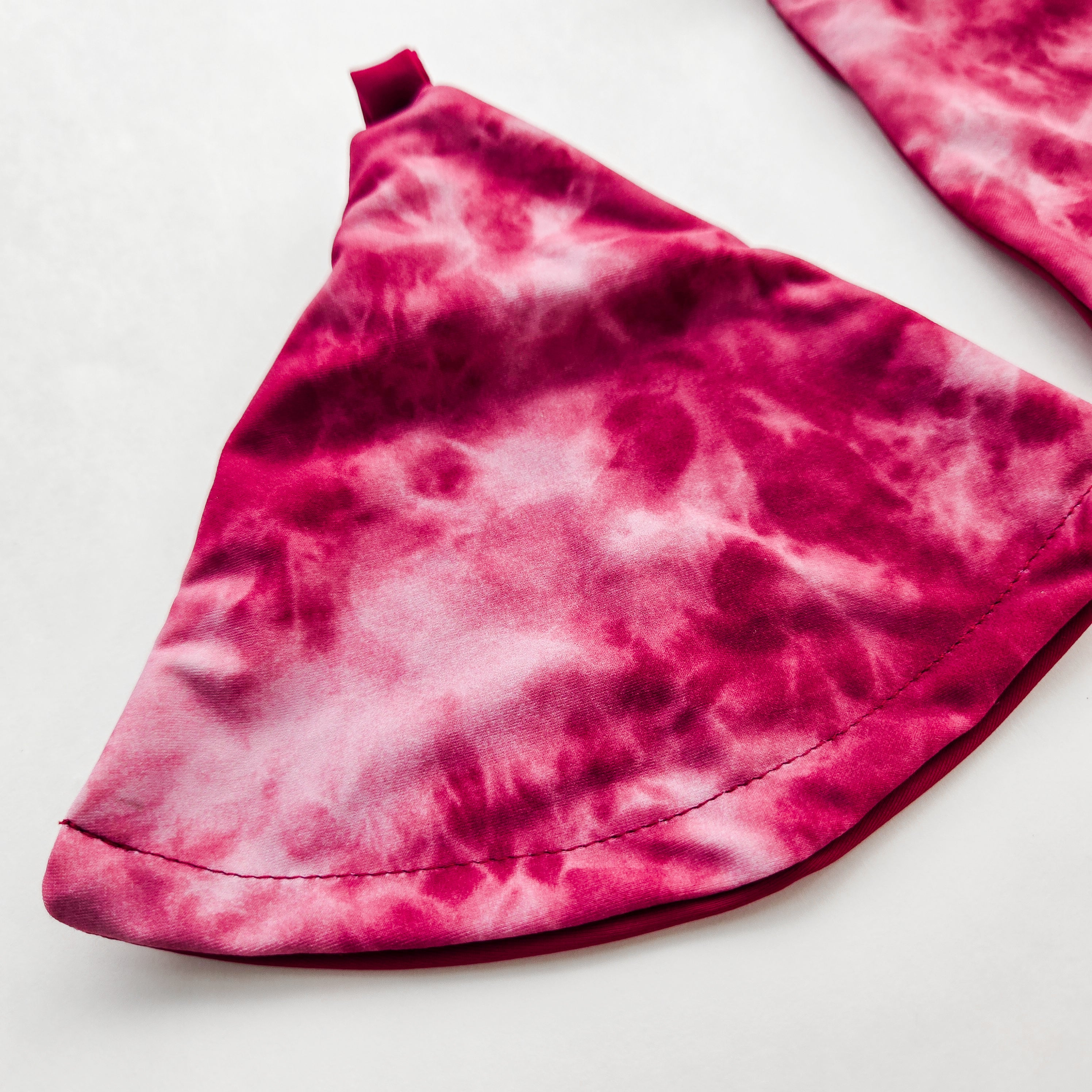 Sangria Reversiable Bikini Top Base