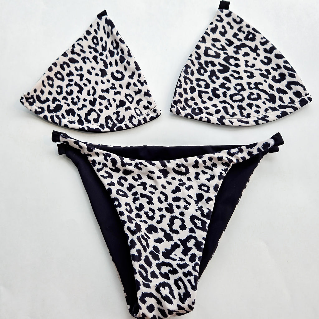 Cats Meow Reversiable Bikini Top Base