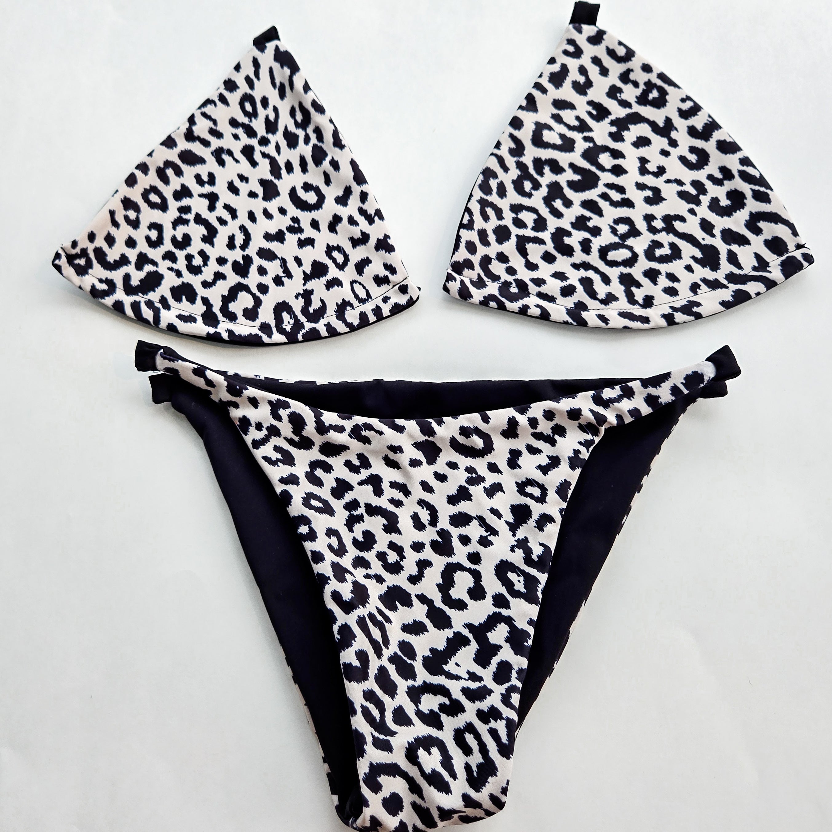 Cats Meow Reversiable Bikini Top Base