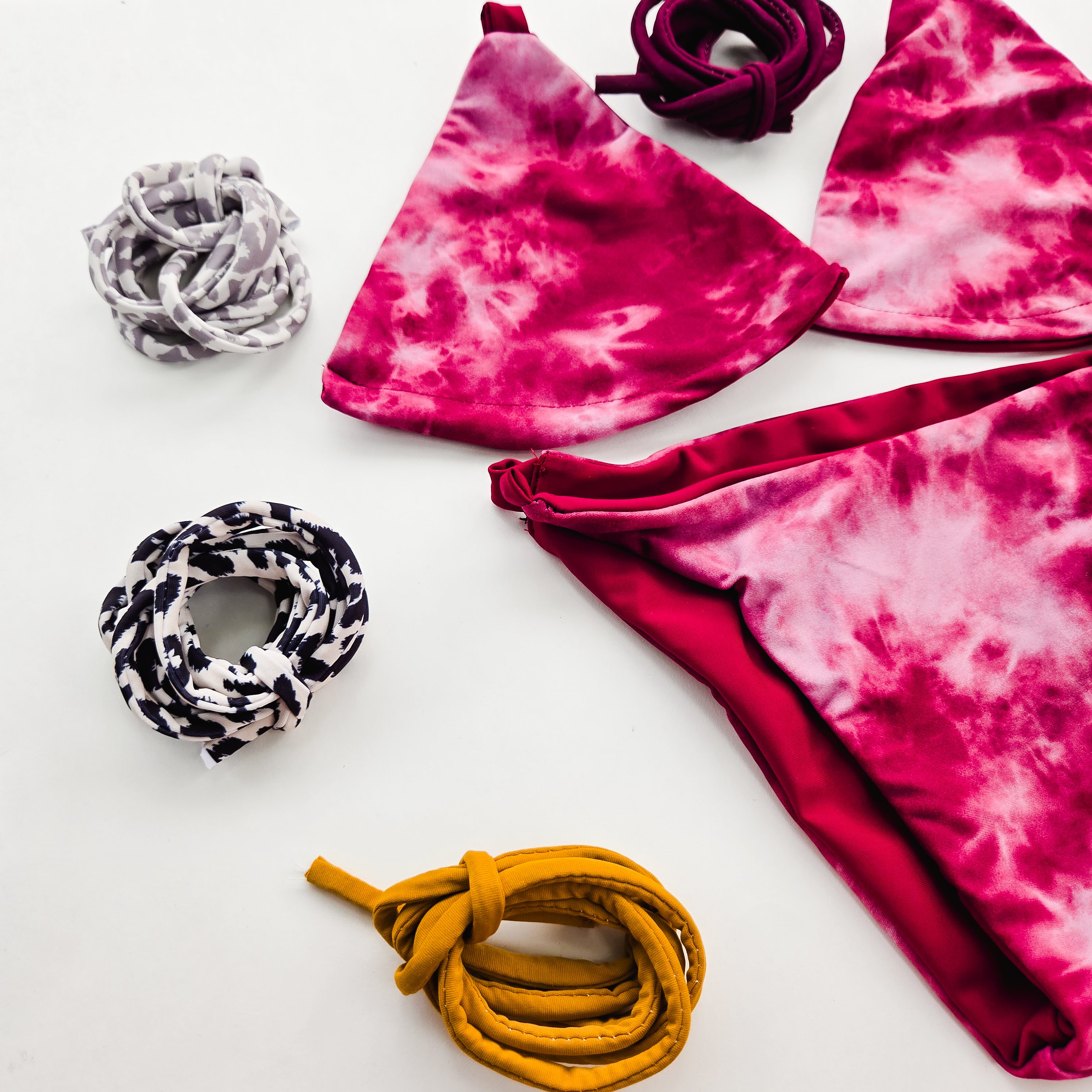 Sangria Reversiable Bikini Bottom Base
