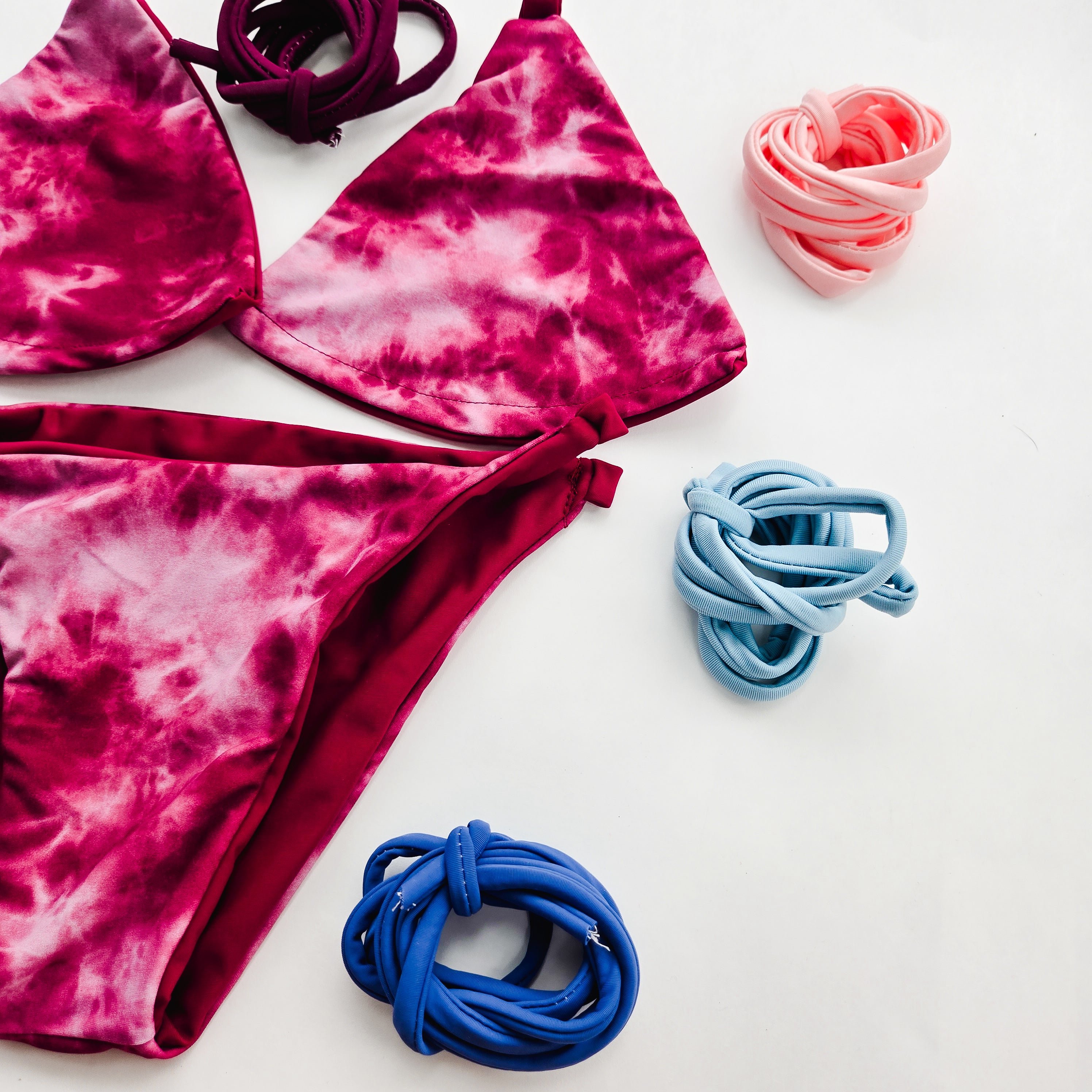 Sangria Reversiable Bikini Bottom Base