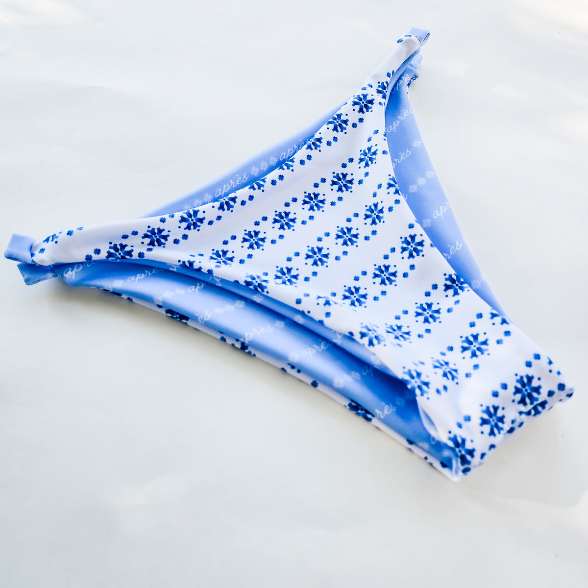 Apres All Day Reversible Bikini Bottom Base